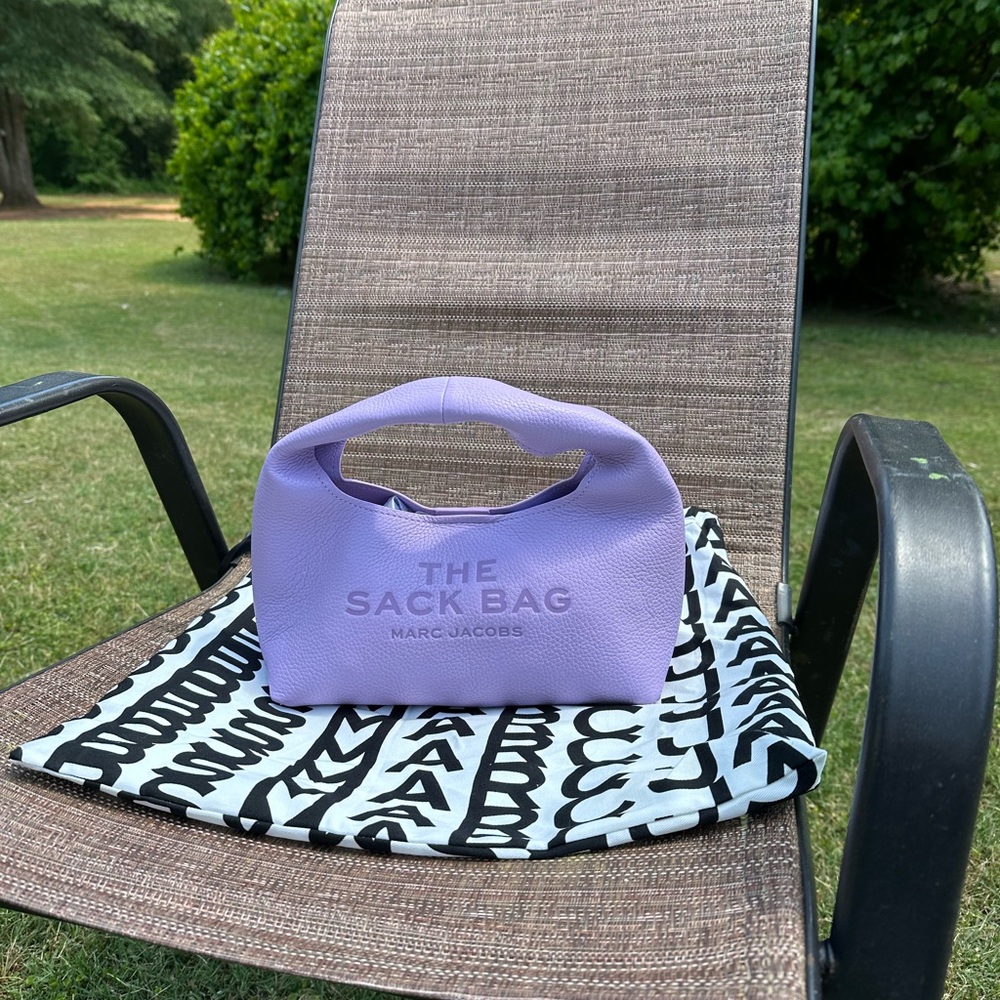 Marc Jacobs the Wisteria Top Handle Mini Sack Bag
